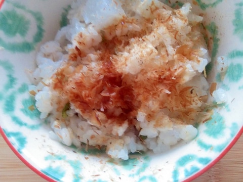 素朴!かさ増し大根麦飯